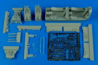 【再入荷】4546 F-105G サンダーチーフ コクピット