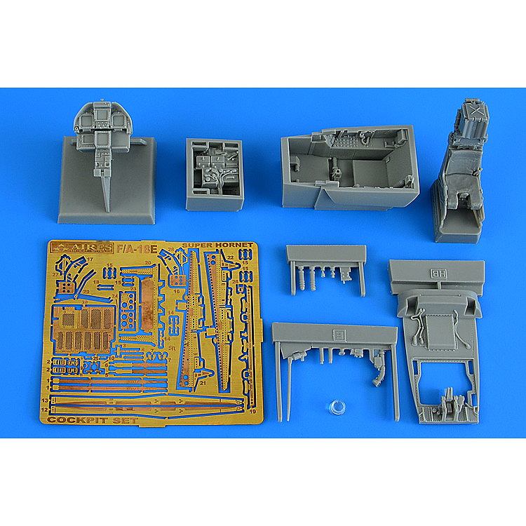 【新製品】4895 1/48 F/A-18E スーパーホーネット コクピット(ホビーボス用)