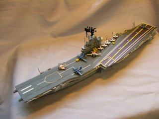 【新製品】[2010647002105] MTM021)エセックス級航空母艦 CVS-11 イントレピッド Intrepid アングルドデッキ改装後