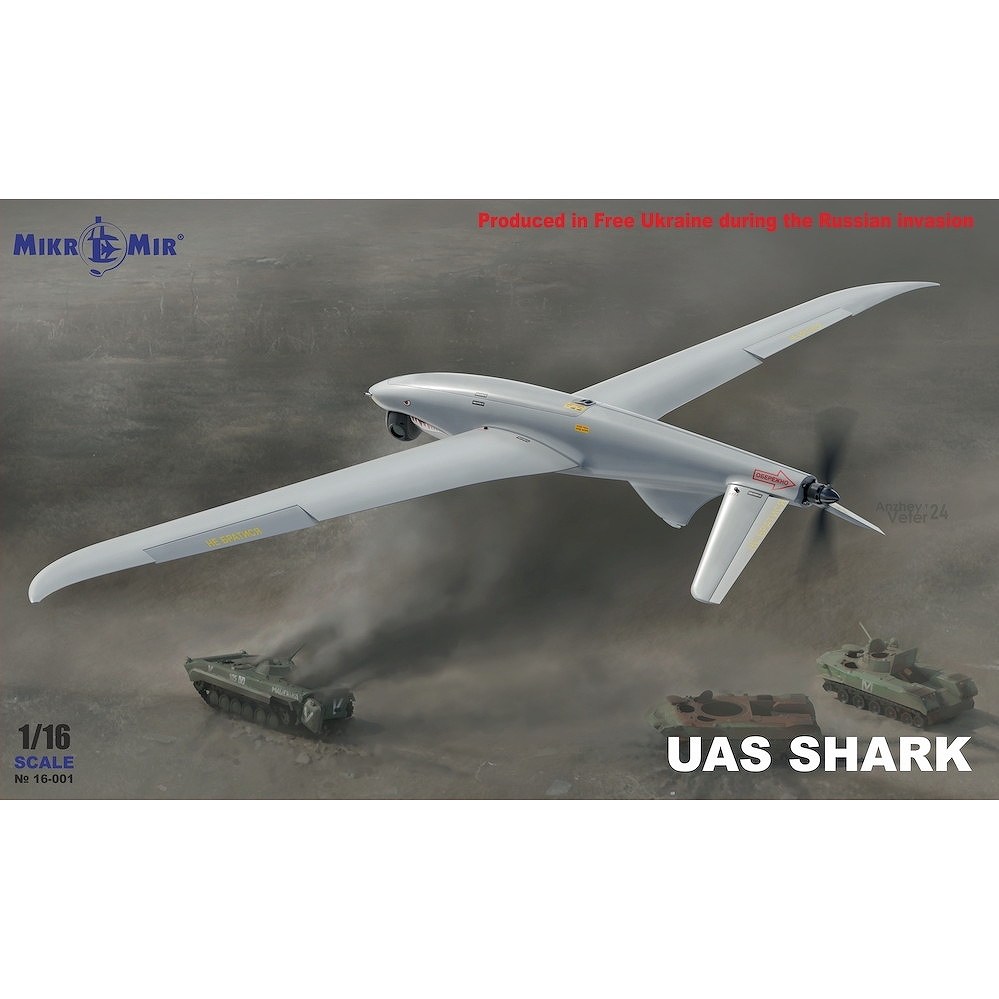 【新製品】16-001 1/16 ウクルスペック・システムズ・シャーク・ユアス 無人飛行機