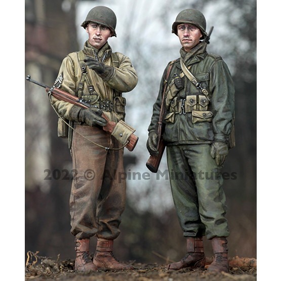 【新製品】35305 1/35 WWII アメリカ陸軍歩兵セット 冬姿の下士官と歩兵(2体セット)