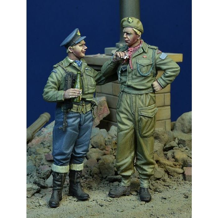 【新製品】DD35204 1/35 WWII カナダ軍 小休止するカナダ空軍パイロットと下士官セット(2体セット)