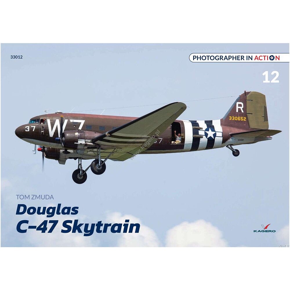 【新製品】Photographer in Action 33012 ダグラス C-47 スカイトレイン