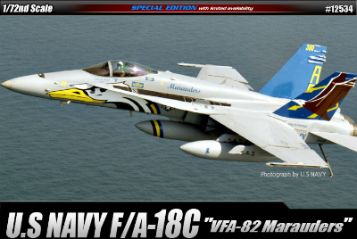 【再入荷】12534 F/A-18C ホーネット VFA-82 マローダーズ